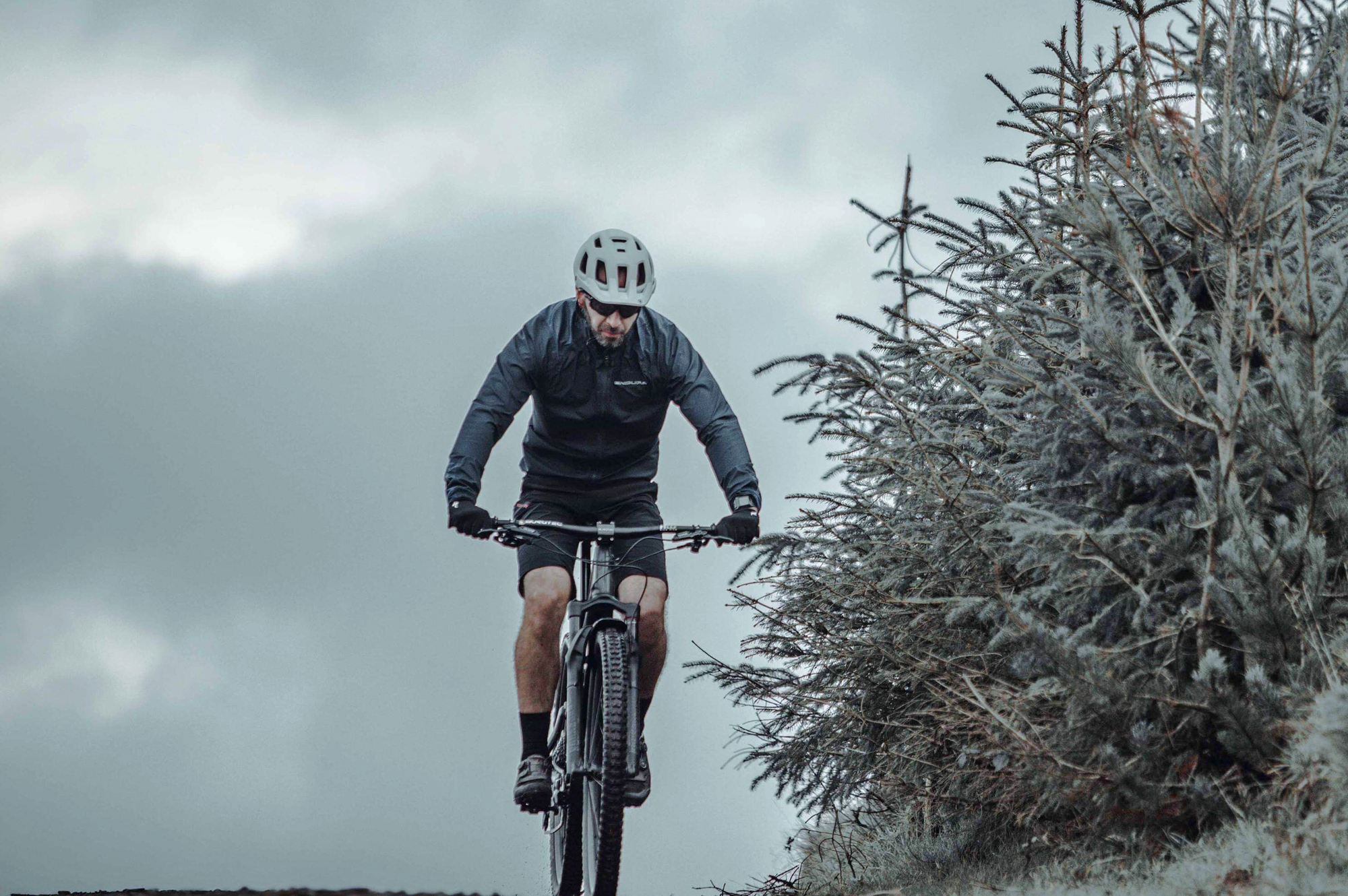 Die richtige Winterbekleidung für Mountainbiker