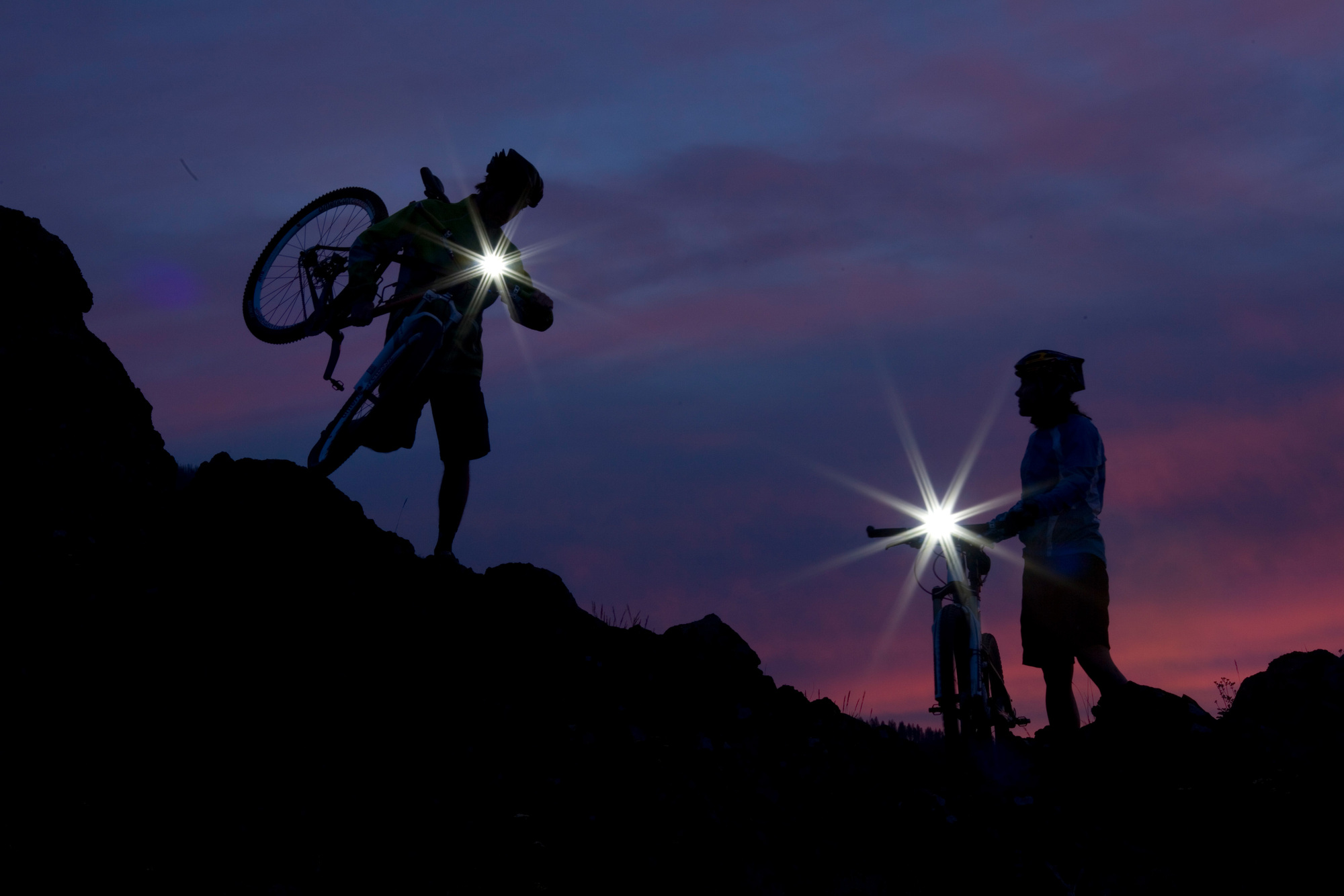Nightride: Tipps für die MTB-Beleuchtung Nightride: Tipps für die MTB-Beleuchtung