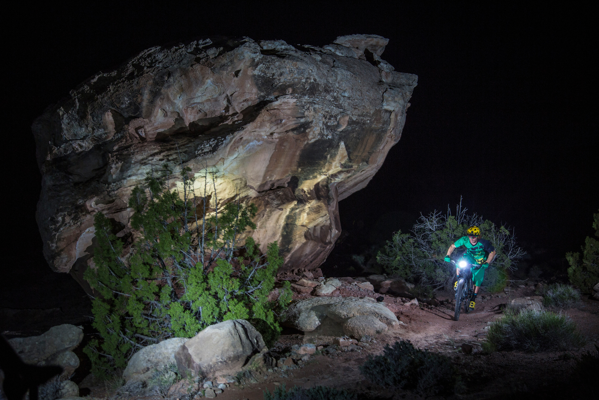 Nightride: Tipps für die MTB-Beleuchtung Nightride: Tipps für die MTB-Beleuchtung