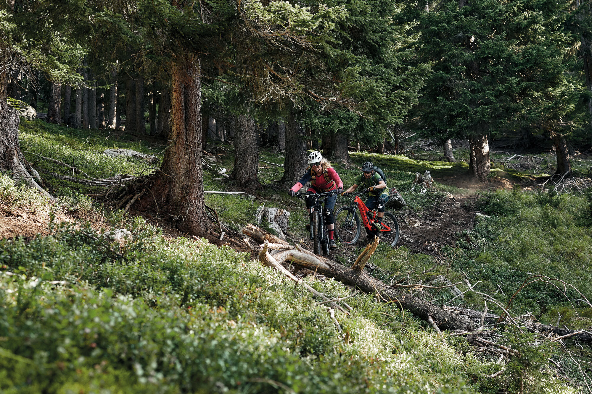 Paznaun im Turbomodus E-Biken in Kappl und Ischgl Paznaun im Turbomodus E-Biken in Kappl und Ischgl