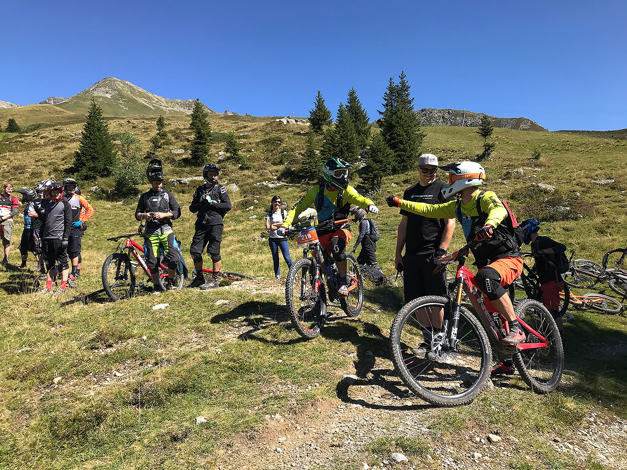 Mondraker Enduro Team: Epische Trails im Rennmodus Mondraker Enduro Team: Epische Trails im Rennmodus