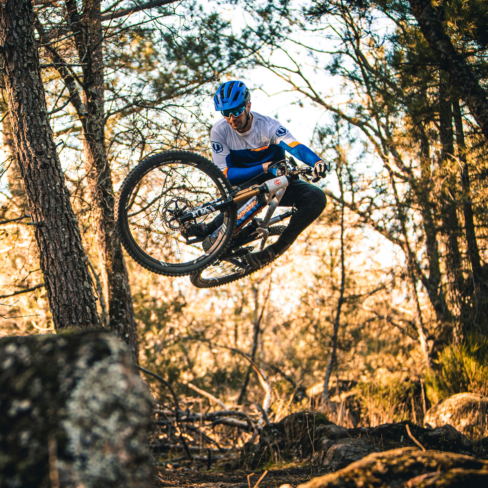 Mondraker MIND Ein Telemetriesystem für Biker Mondraker MIND Ein Telemetriesystem für Biker