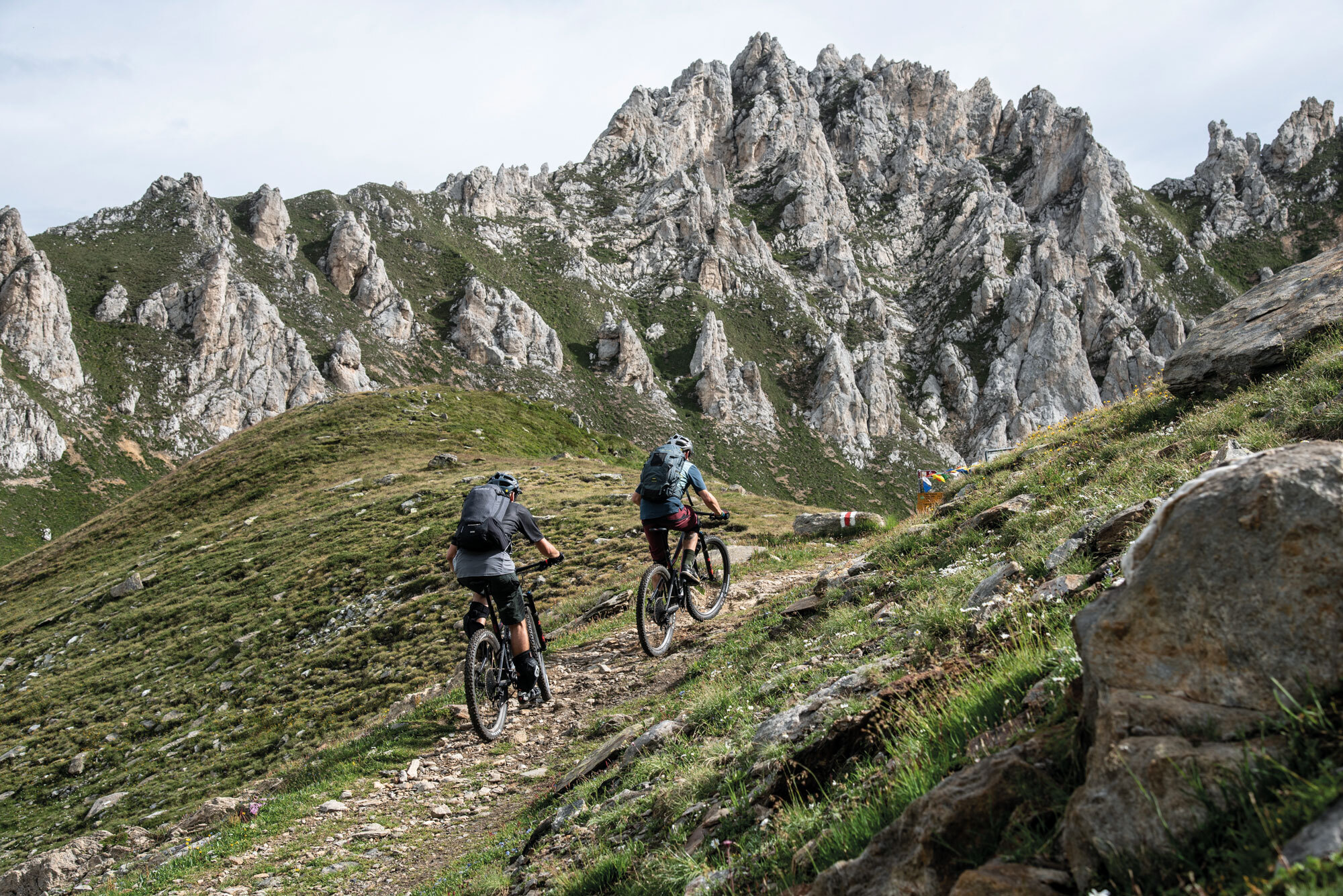 Route 65 Raue Trails im Alto Ticino Route 65 Raue Trails im Alto Ticino