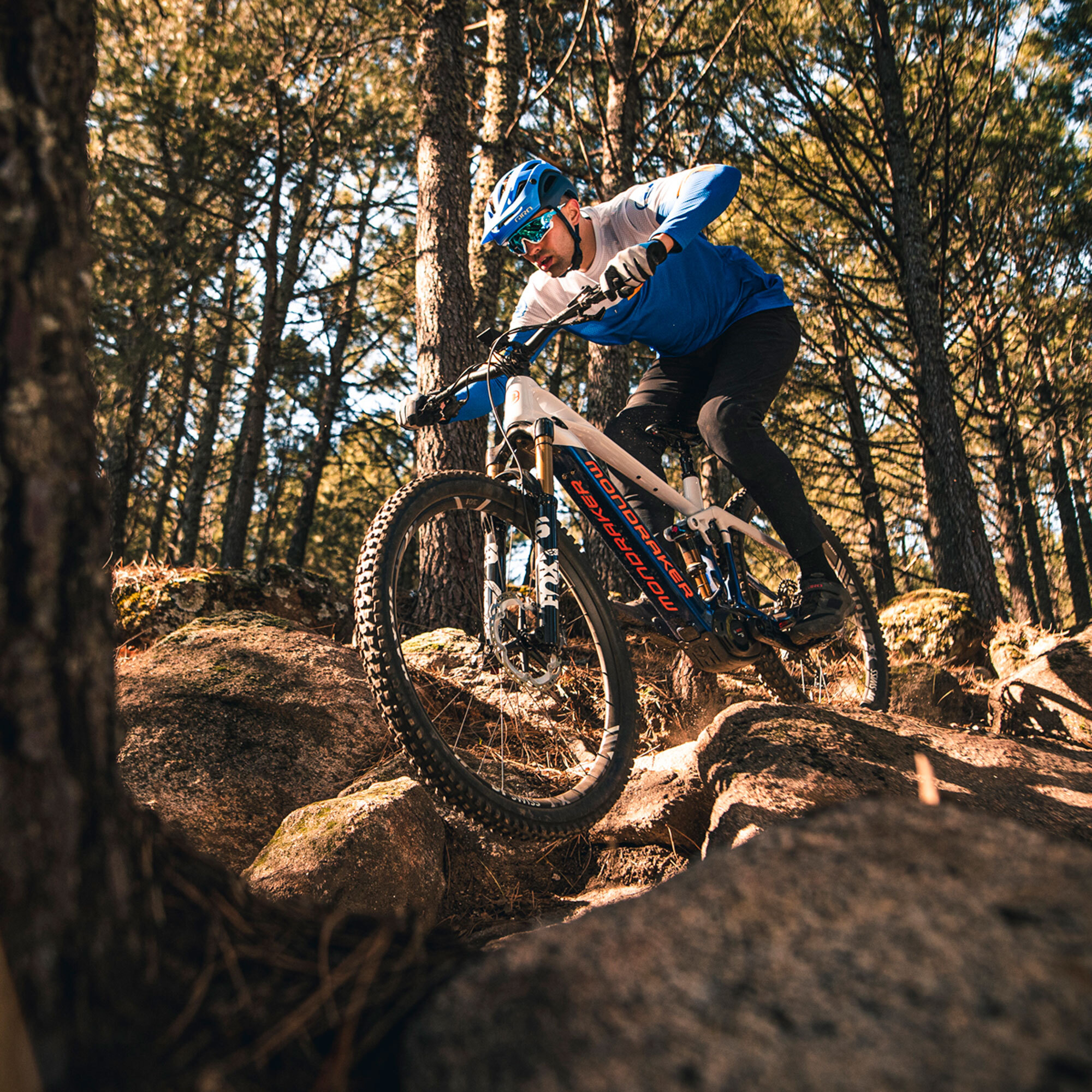 Mondraker MIND Ein Telemetriesystem für Biker Mondraker MIND Ein Telemetriesystem für Biker