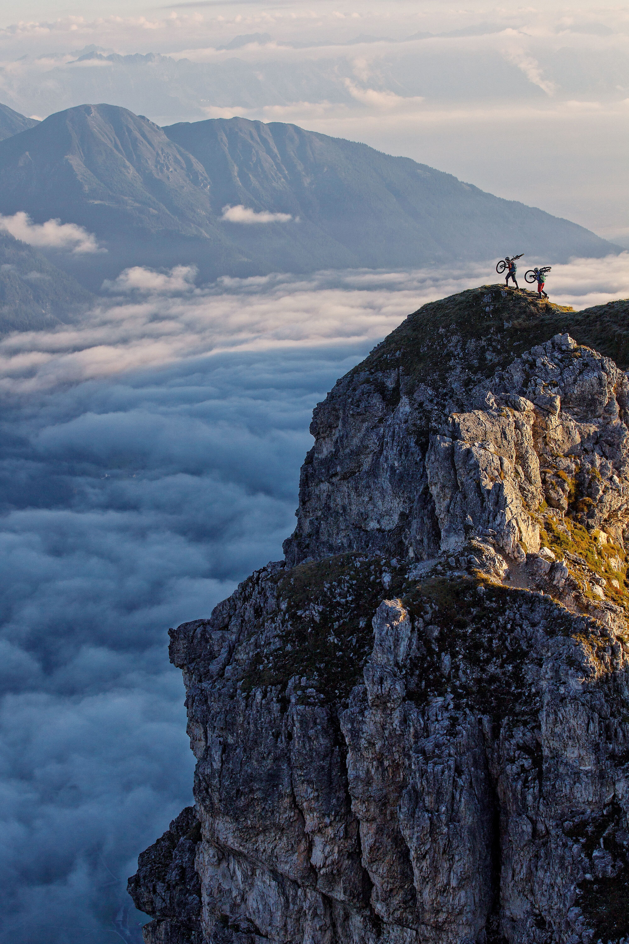 Wo geht's zum Holy Trail? Interview mit Harald Philipp Wo geht's zum Holy Trail? Interview mit Harald Philipp