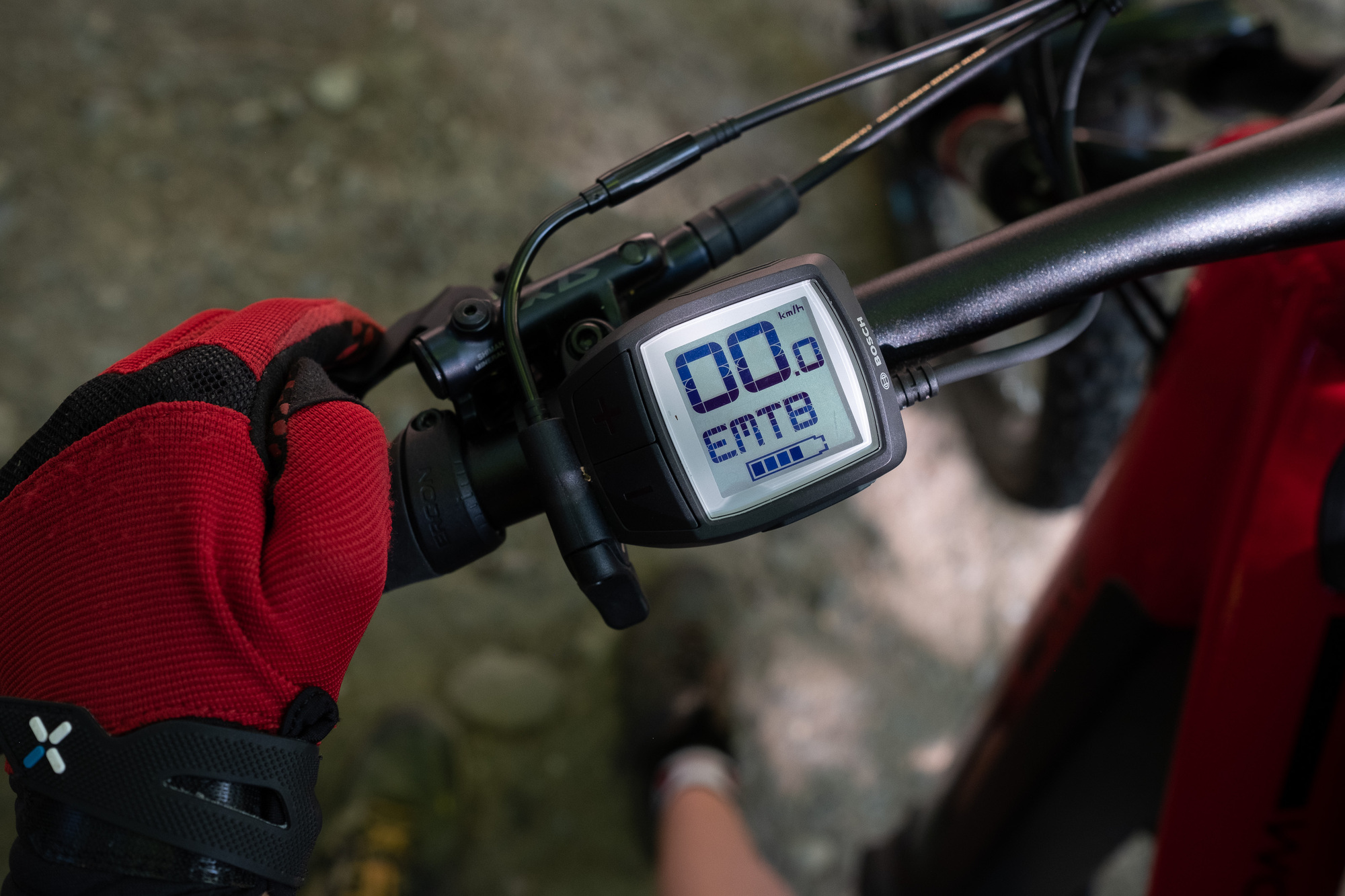 E-MTB Fahrschule Anfahren am Berg