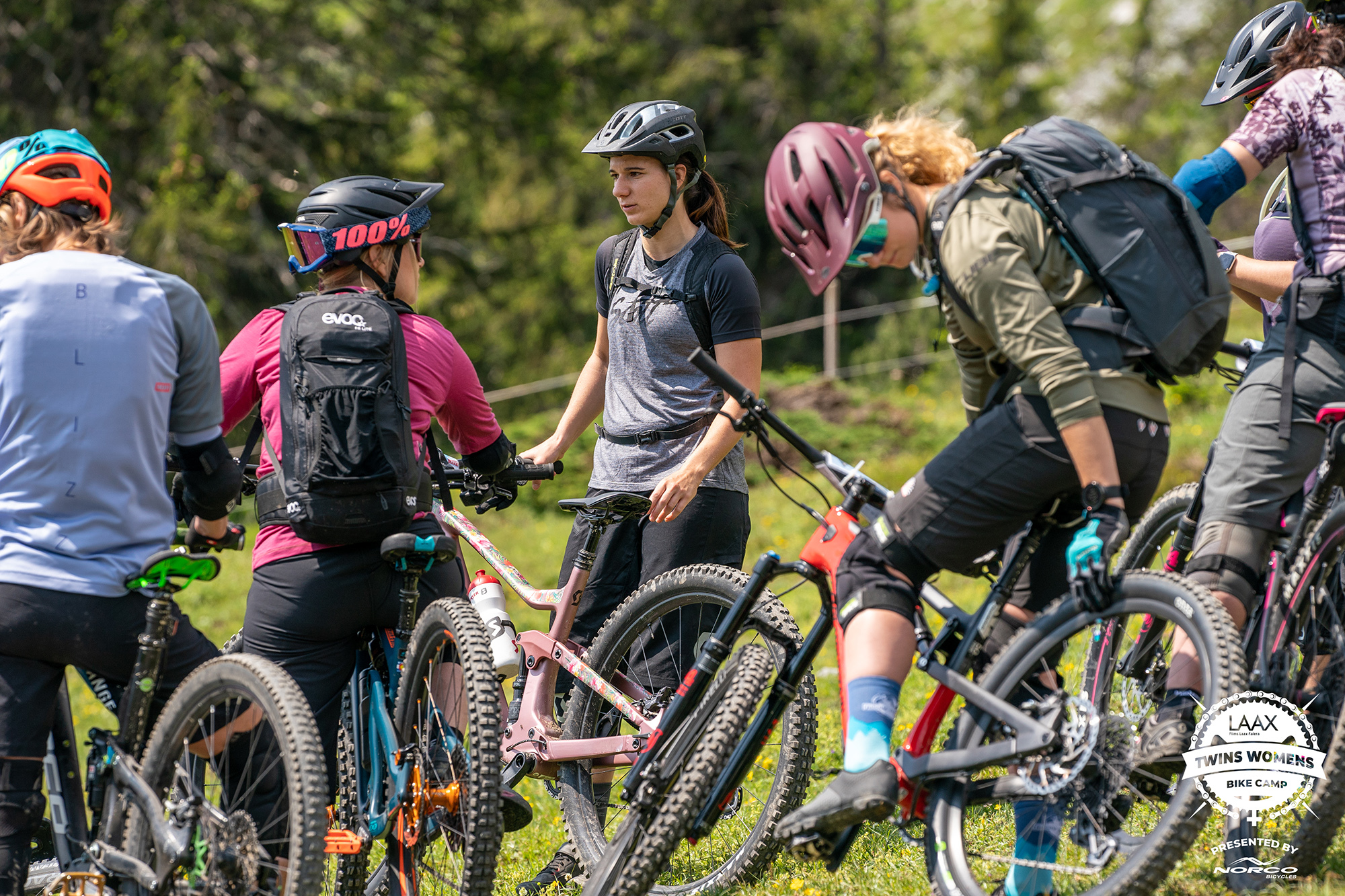 Verlosung: Ein Platz im Twins Women's Skills Camp in Flims Verlosung: Ein Platz im Twins Women's Skills Camp in Flims