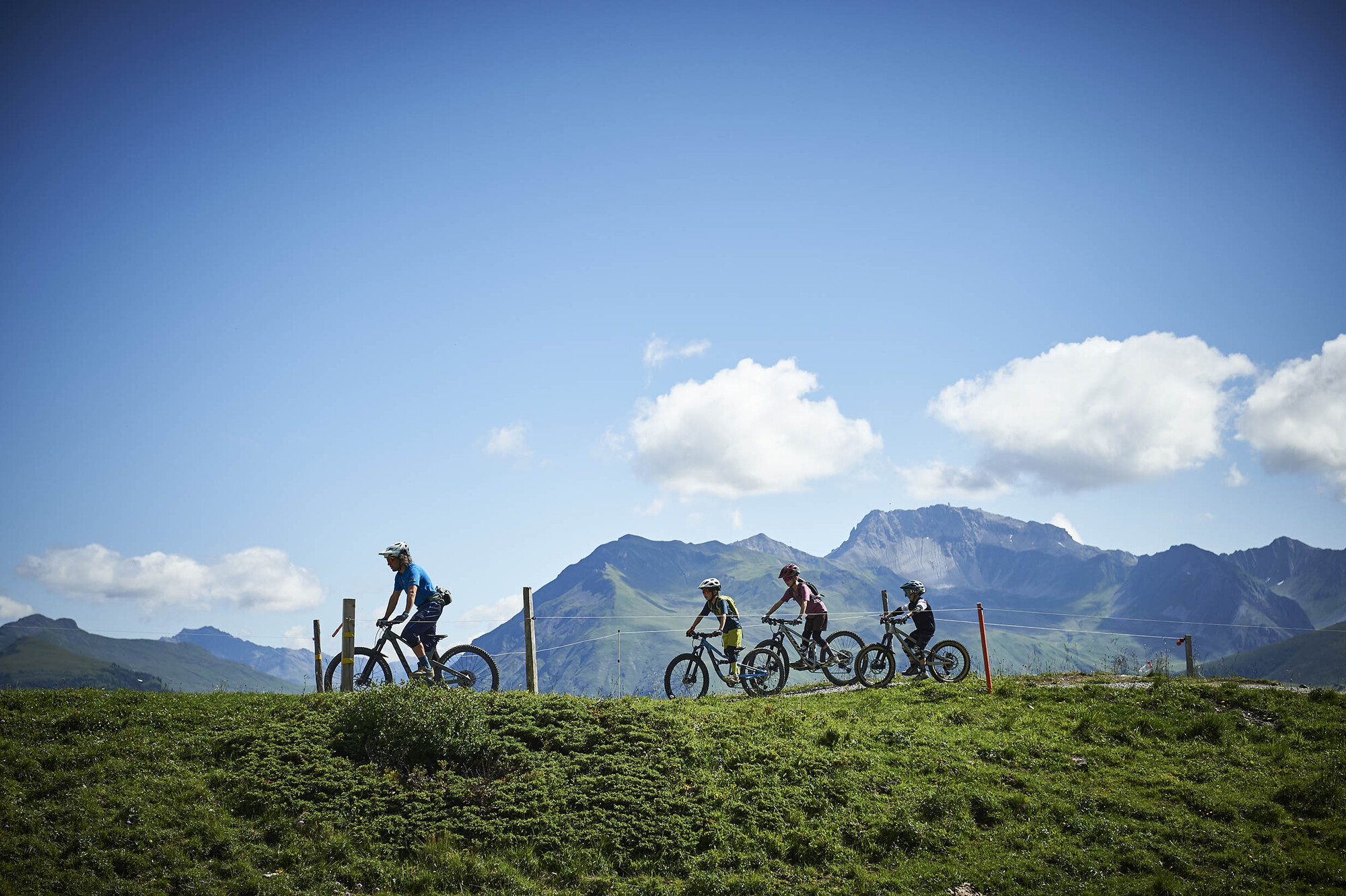 Mountainbiken mit Kids: Hier steppt der Bär Mountainbiken mit Kids: Hier steppt der Bär