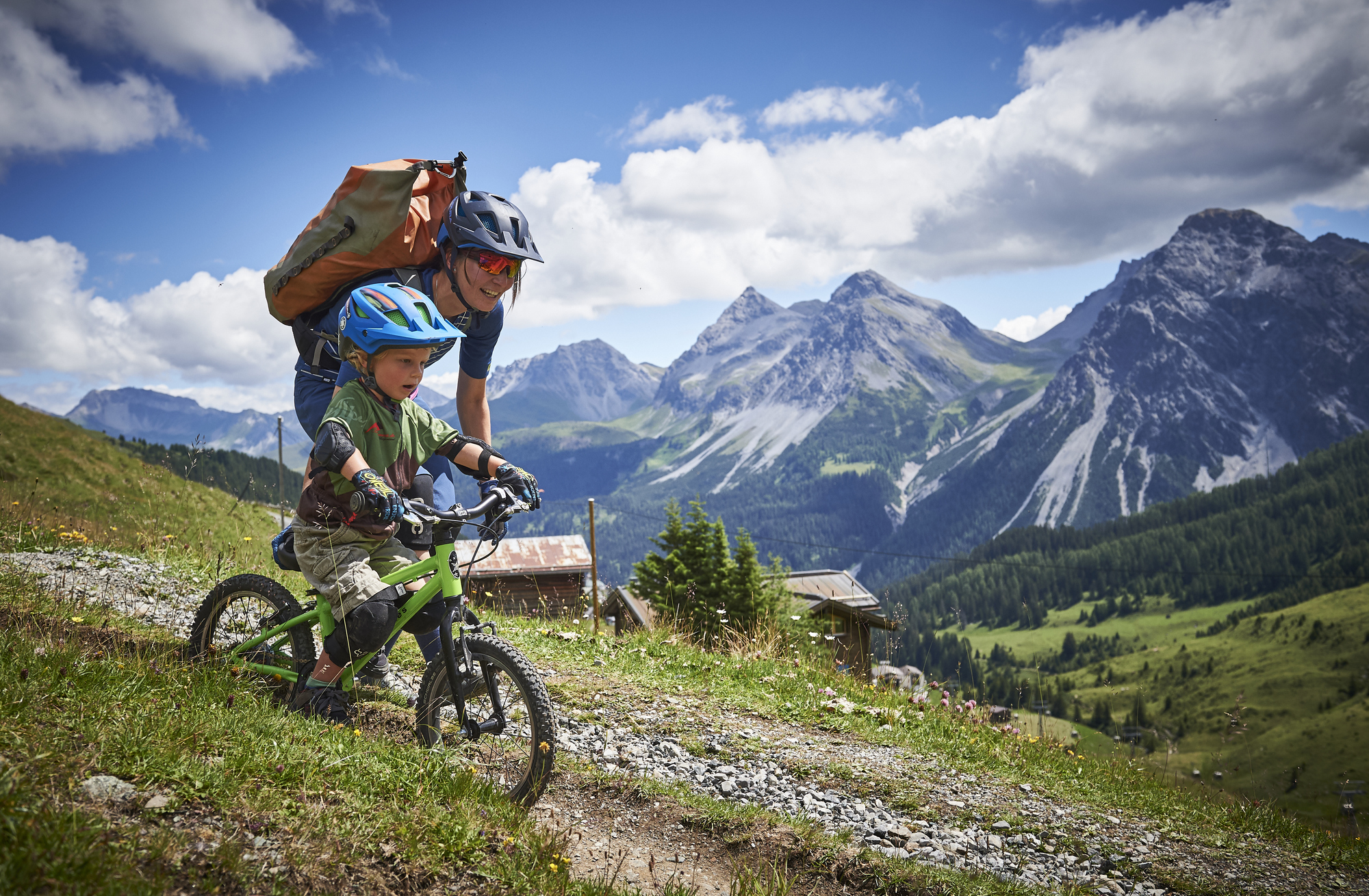 Family Bike Vibes in Arosa Bike-Action für die ganze Familie