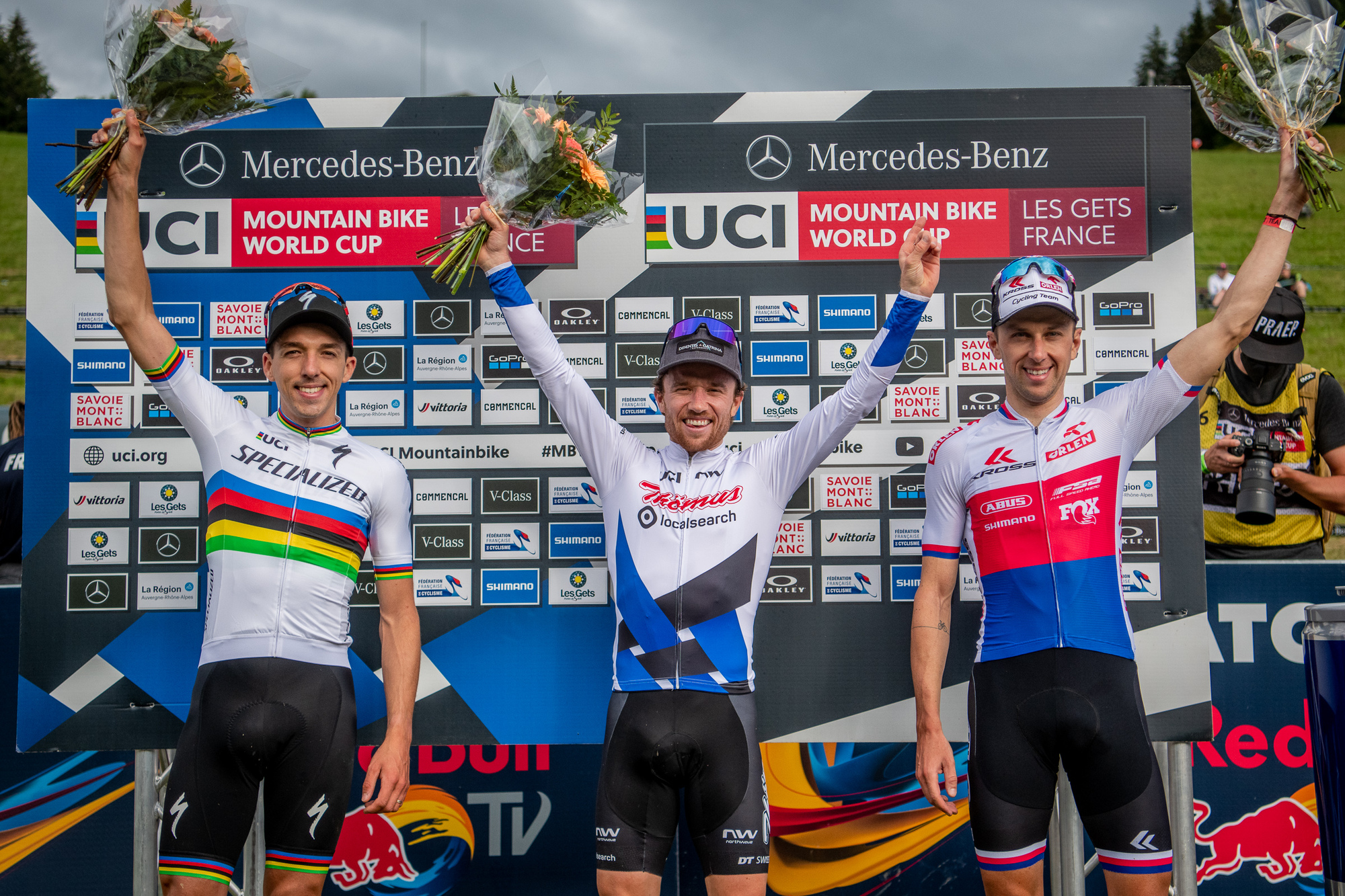 Mathias Flückiger macht das Double in Les Gets perfekt! Mathias Flückiger macht das Double in Les Gets perfekt!