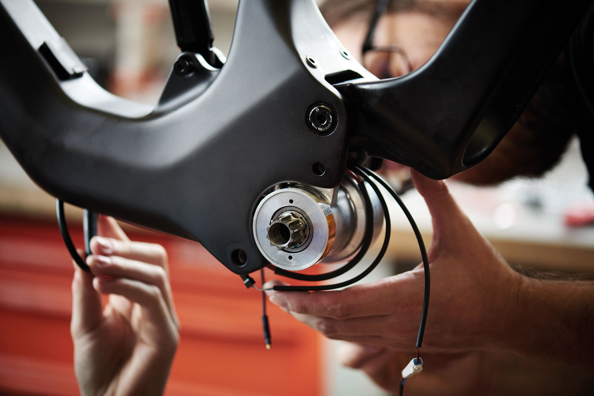 Irdische Fahrfreude   himmlische Technik