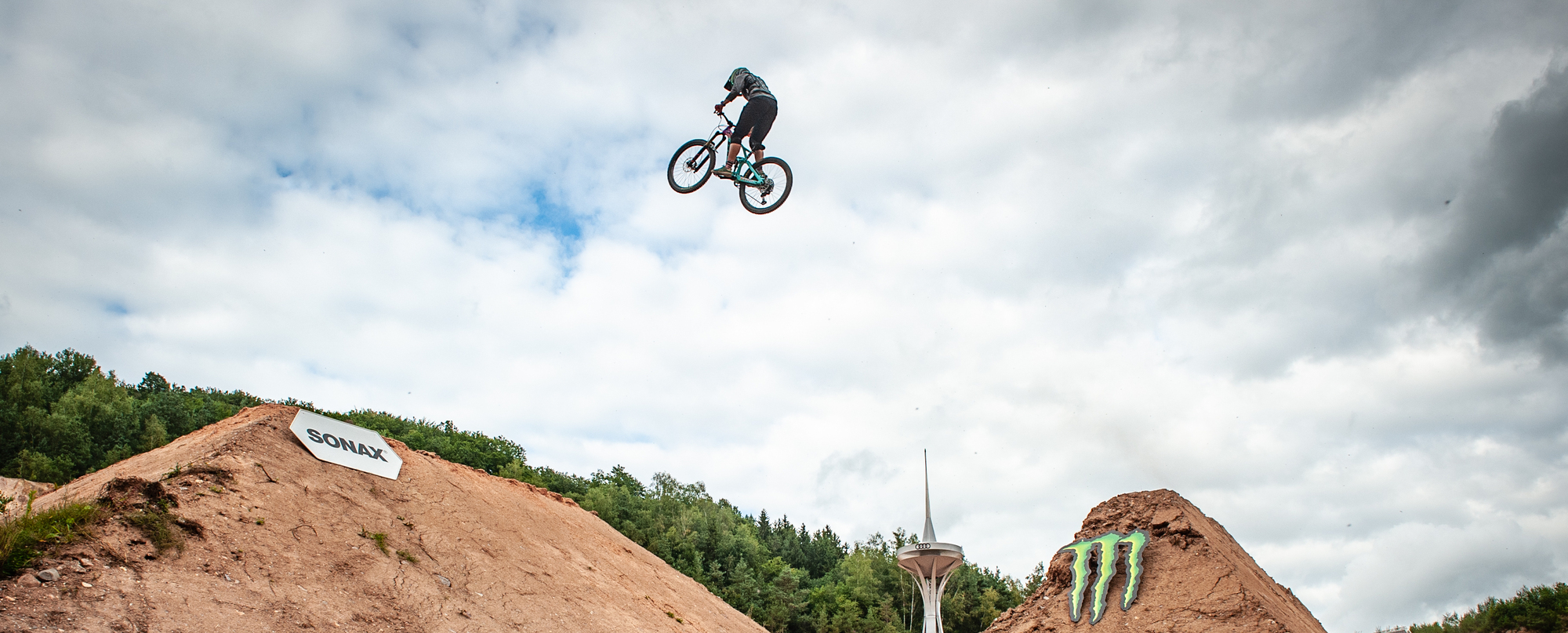 Audi Nines MTB: Queens of Gnar