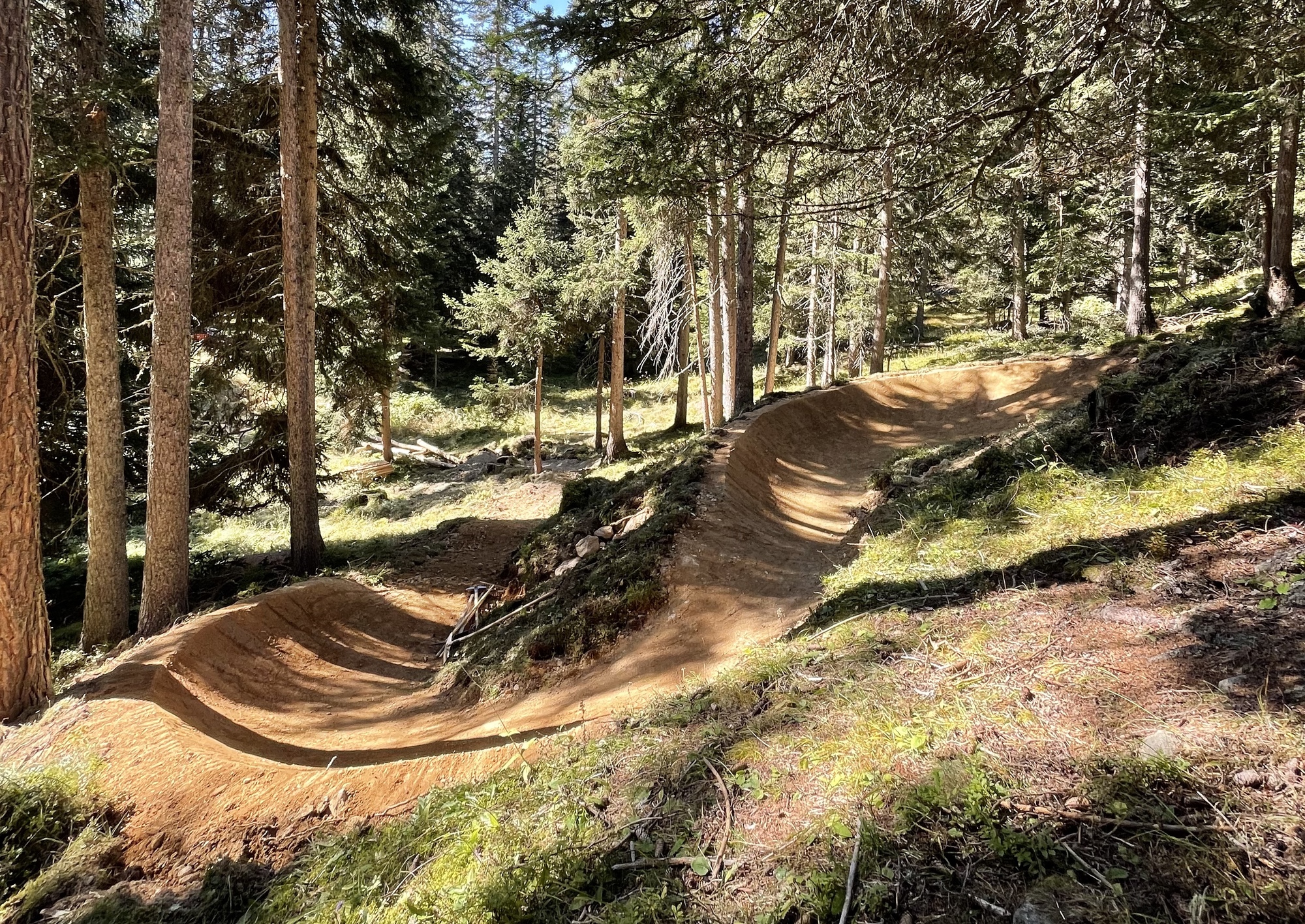 Neue Lines: Trailcenter Ftan Neue Lines: Trailcenter Ftan