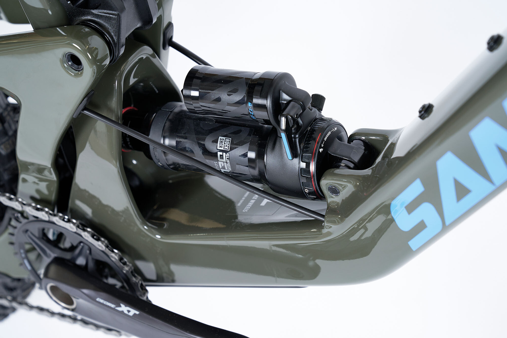 Im Test: Santa Cruz Bronson C 4.0 Im Test: Santa Cruz Bronson C 4.0