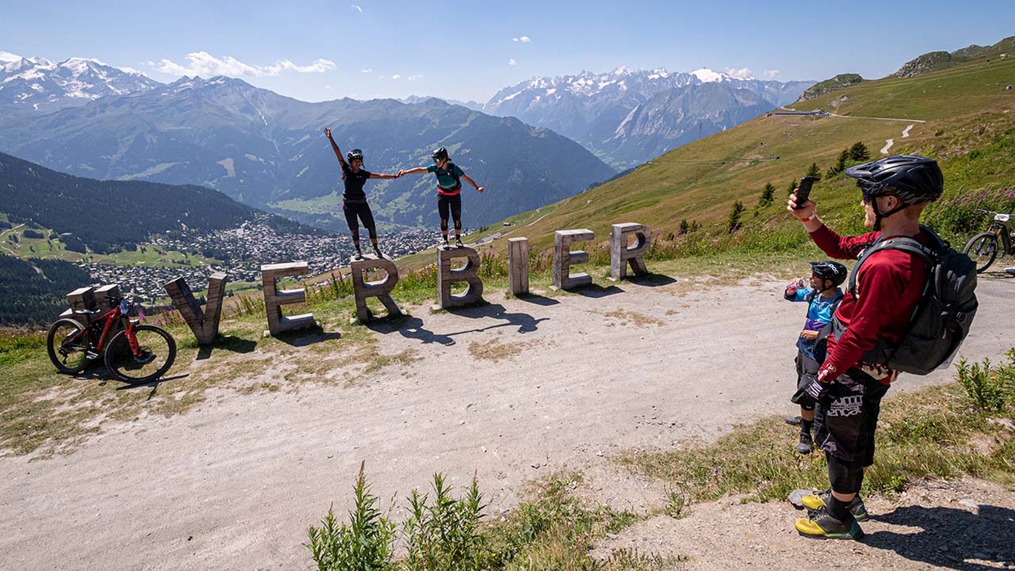 Bosch eMTB-Challenge macht Halt in sechs Ländern Bosch eMTB-Challenge macht Halt in sechs Ländern