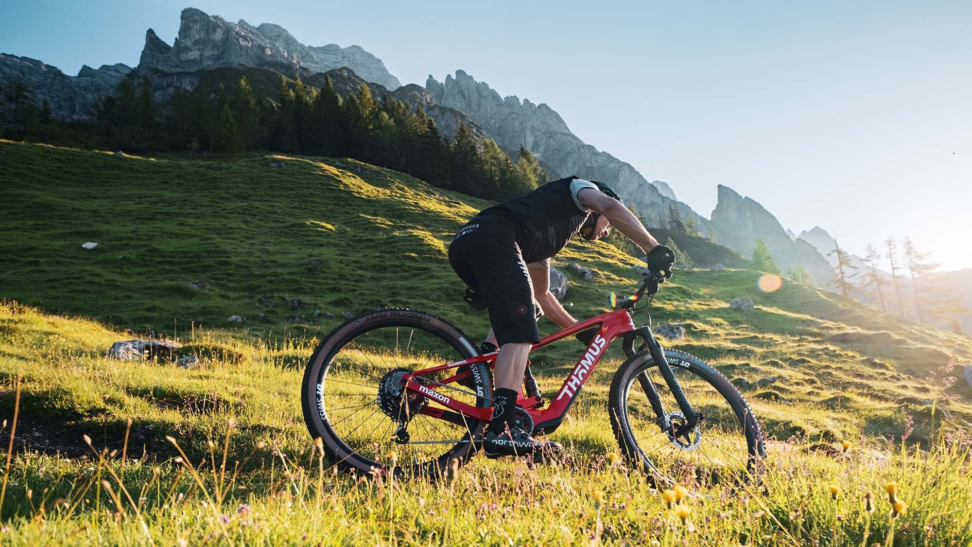 Thömus launcht «das leichteste E-MTB der Welt» Thömus launcht «das leichteste E-MTB der Welt»