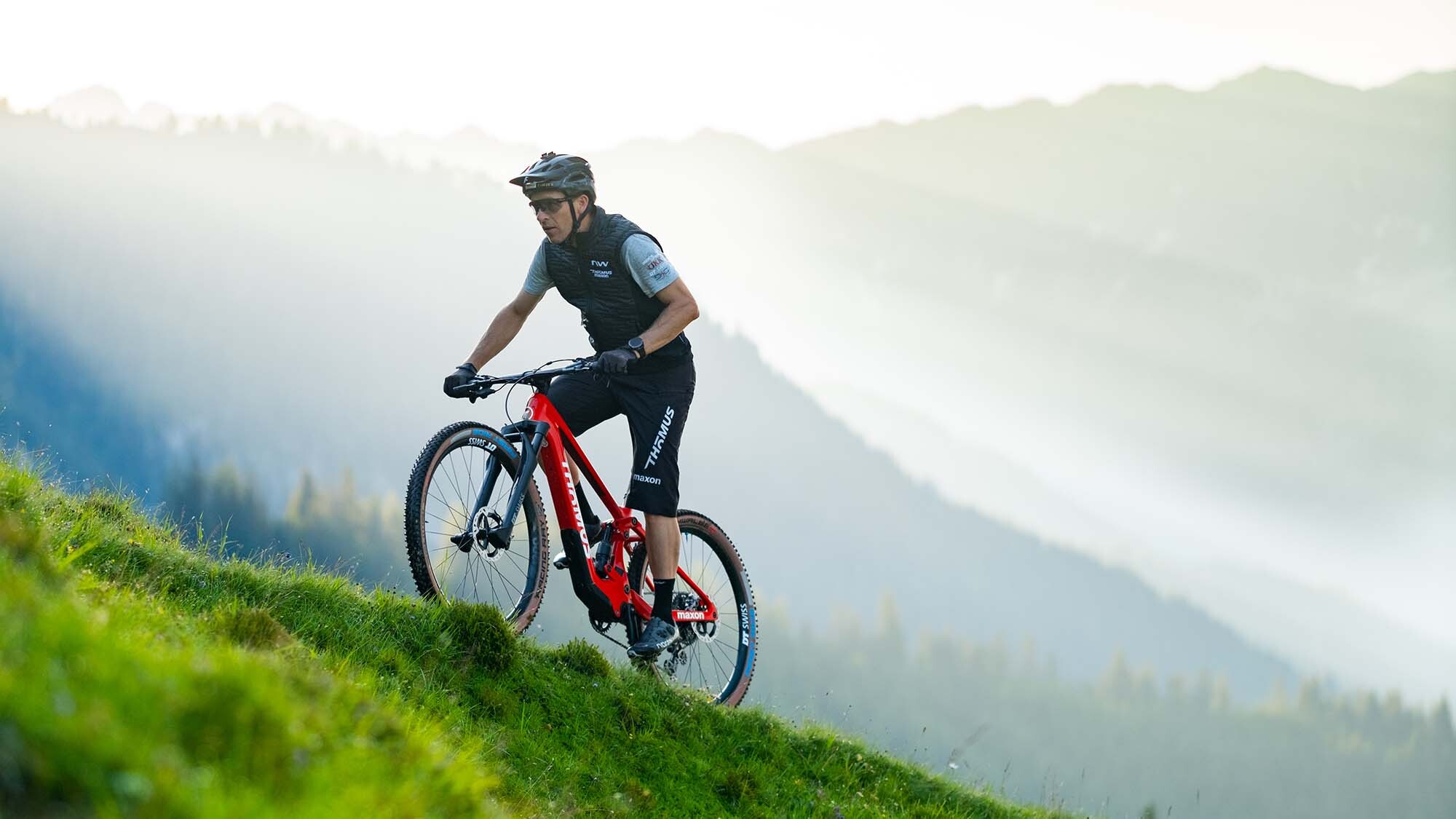 Thömus launcht «das leichteste E-MTB der Welt» Thömus launcht «das leichteste E-MTB der Welt»