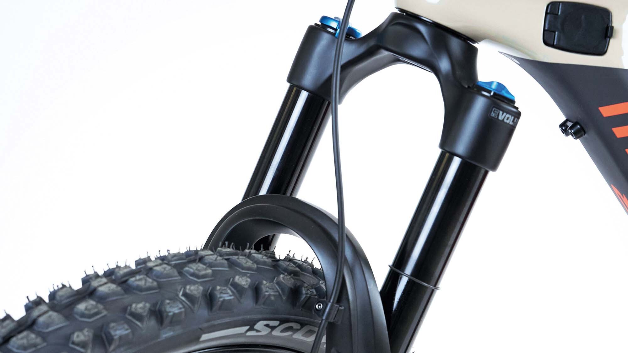 Im Test: Mondraker Crafty Carbon R Im Test: Mondraker Crafty Carbon R