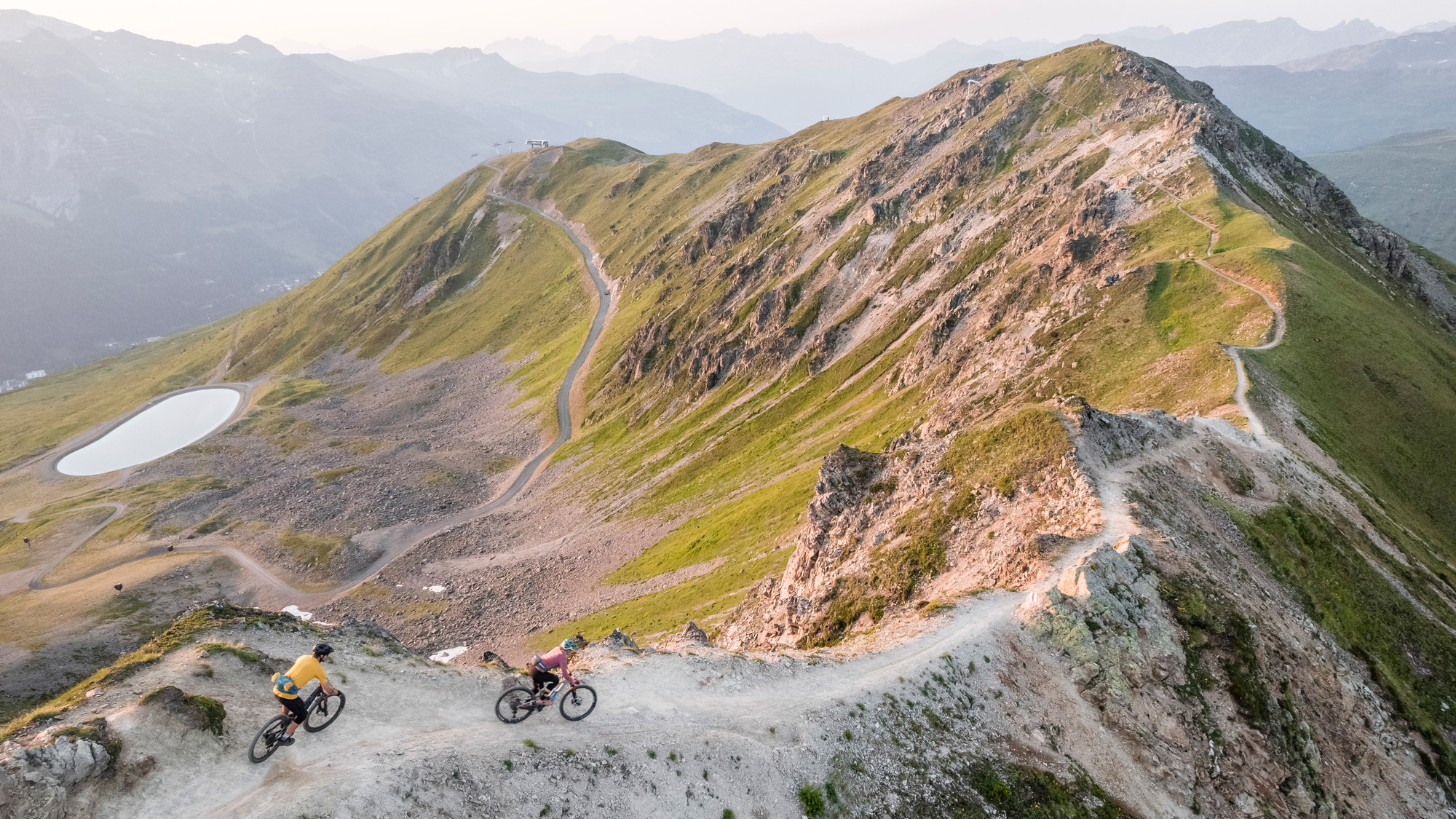 Bock auf Trails? Jetzt deinen Startplatz für das «Rock the Bock» gewinnen! Bock auf Trails? Jetzt deinen Startplatz für das «Rock the Bock» gewinnen!