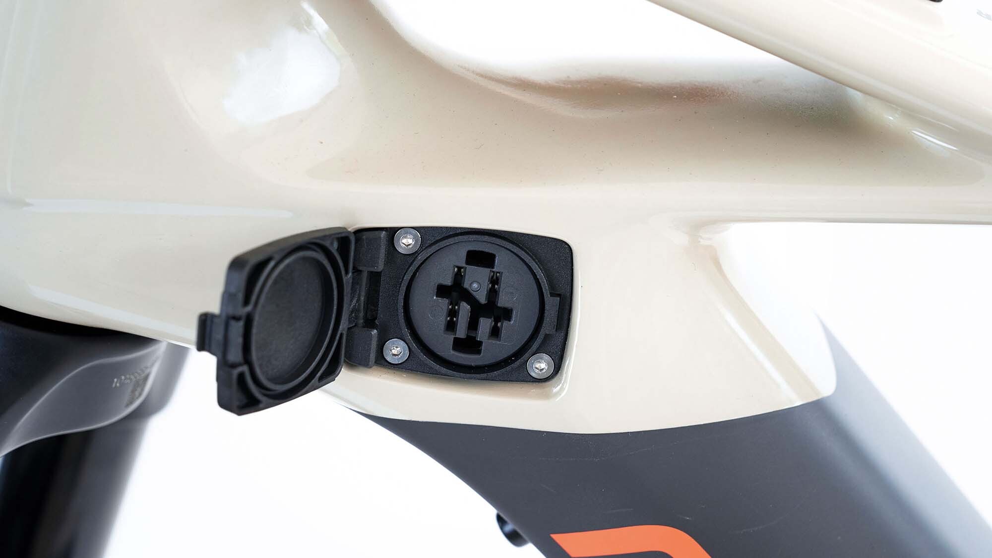 Im Test: Mondraker Crafty Carbon R Im Test: Mondraker Crafty Carbon R