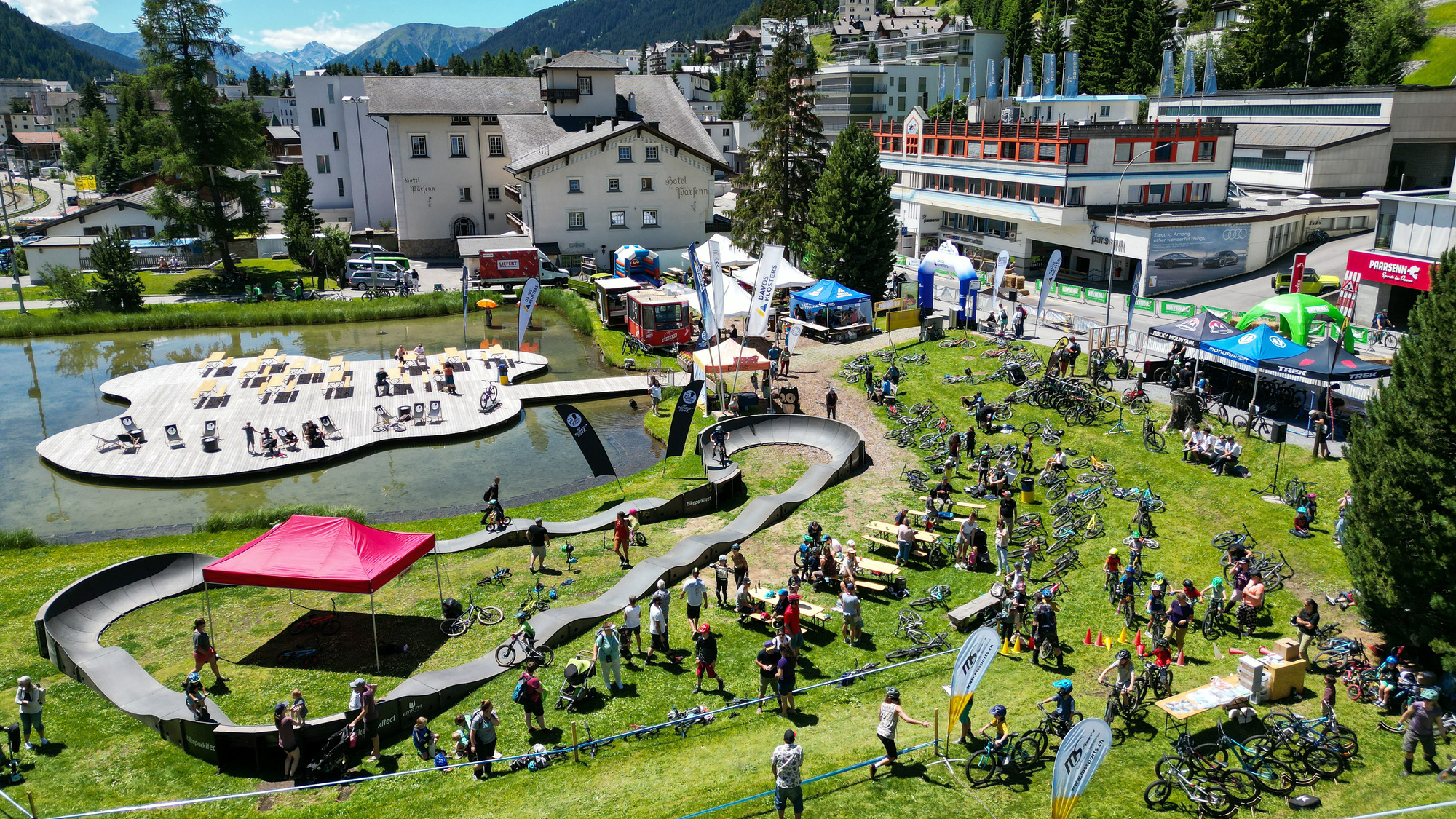 Bock auf Trails? Jetzt deinen Startplatz für das «Rock the Bock» gewinnen! Bock auf Trails? Jetzt deinen Startplatz für das «Rock the Bock» gewinnen!