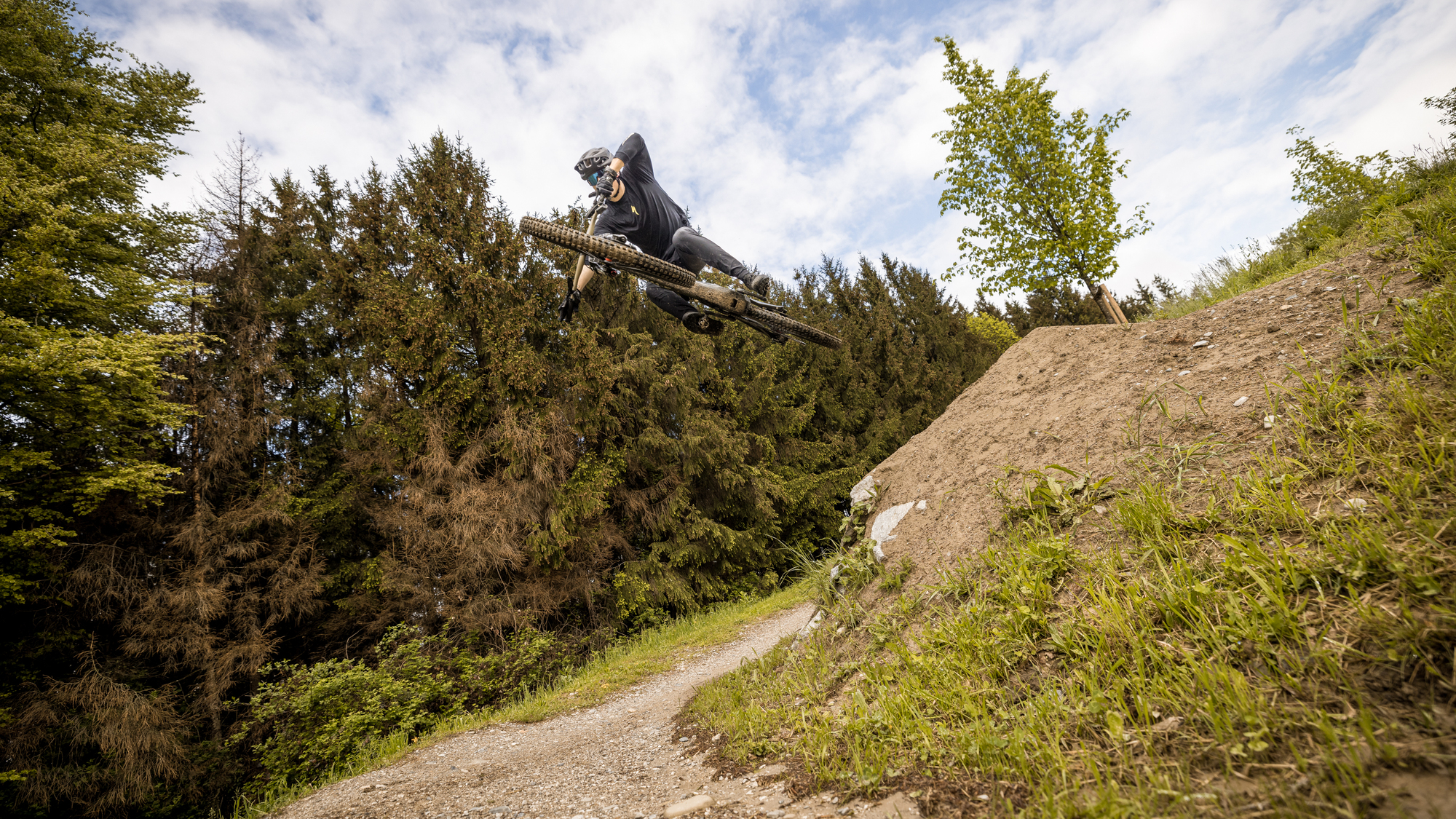Joris Ryf mit viel Zuversicht in die E-MTB Saison Joris Ryf mit viel Zuversicht in die E-MTB Saison