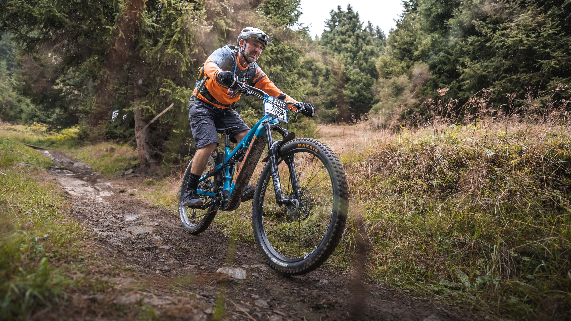 Auf Einladung zur E-Bike WM nach Ischgl. Startplatz und exquisite Logie für Zwei.