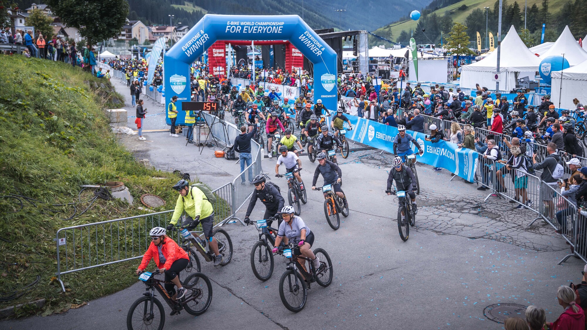 Auf Einladung zur E-Bike WM nach Ischgl. Startplatz und exquisite Logie für Zwei. Auf Einladung zur E-Bike WM nach Ischgl. Startplatz und exquisite Logie für Zwei.