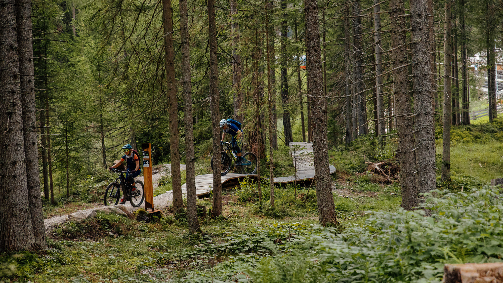 Gewinnspiel: Einen von drei Bike-Trips nach Alta Badia, Saalbach Hinterglemm oder Voralberg Gewinnspiel: Einen von drei Bike-Trips nach Alta Badia, Saalbach Hinterglemm oder Voralberg