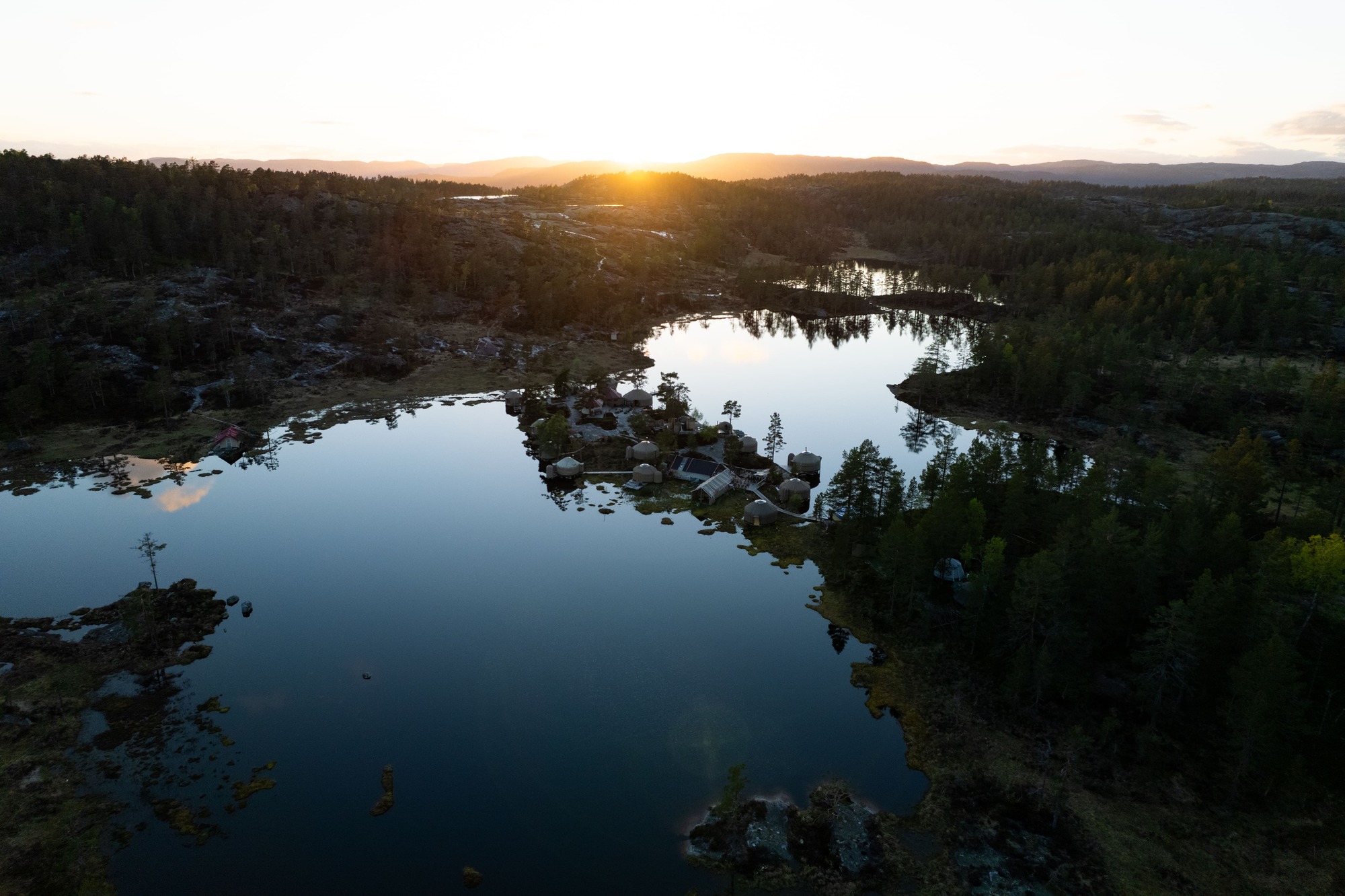 Nordisch by nature. Slickrock in der Telemark. Nordisch by nature. Slickrock in der Telemark.