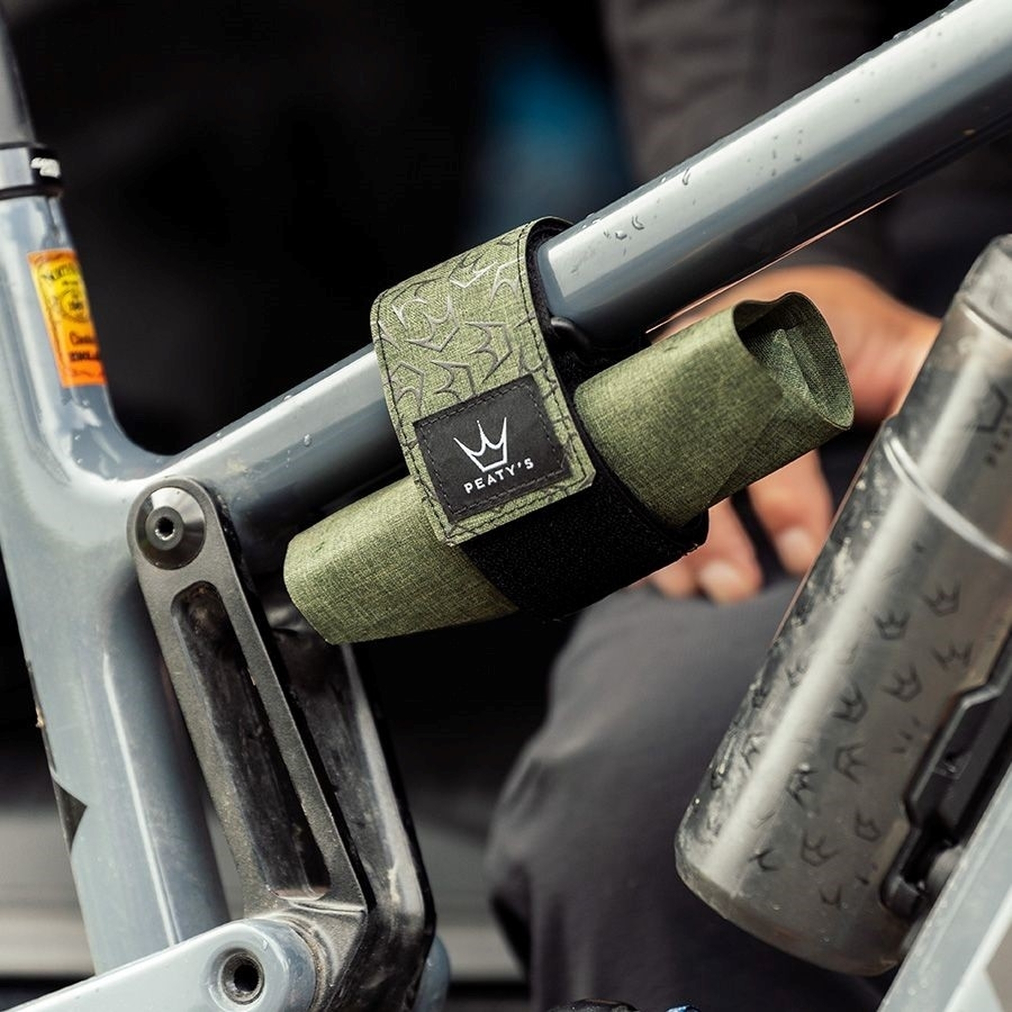 Trailburrito Peaty’s Holdfast Trail Tool Wrap