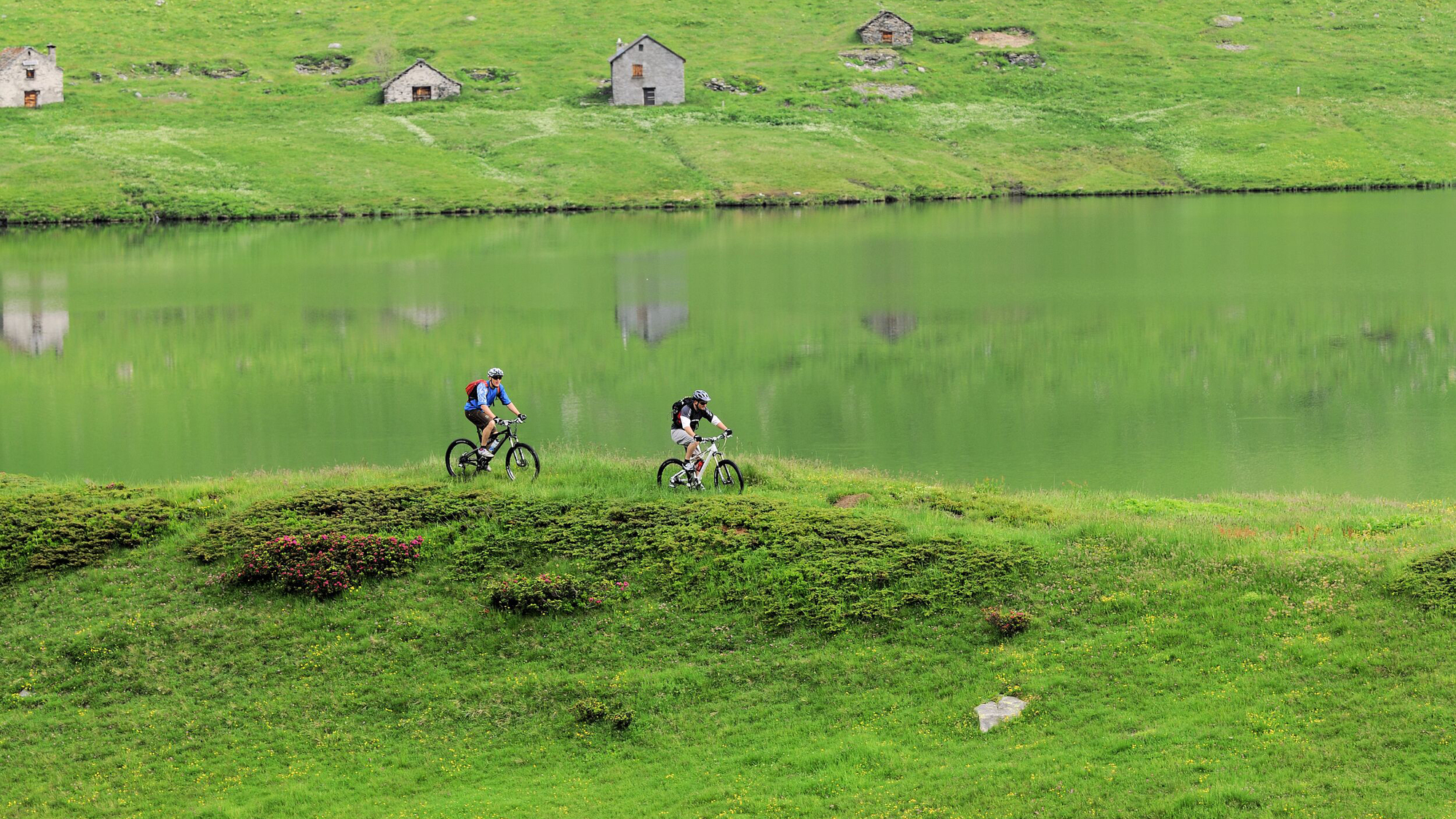 Einmal mit dem MTB ins Tessin Einmal mit dem MTB ins Tessin