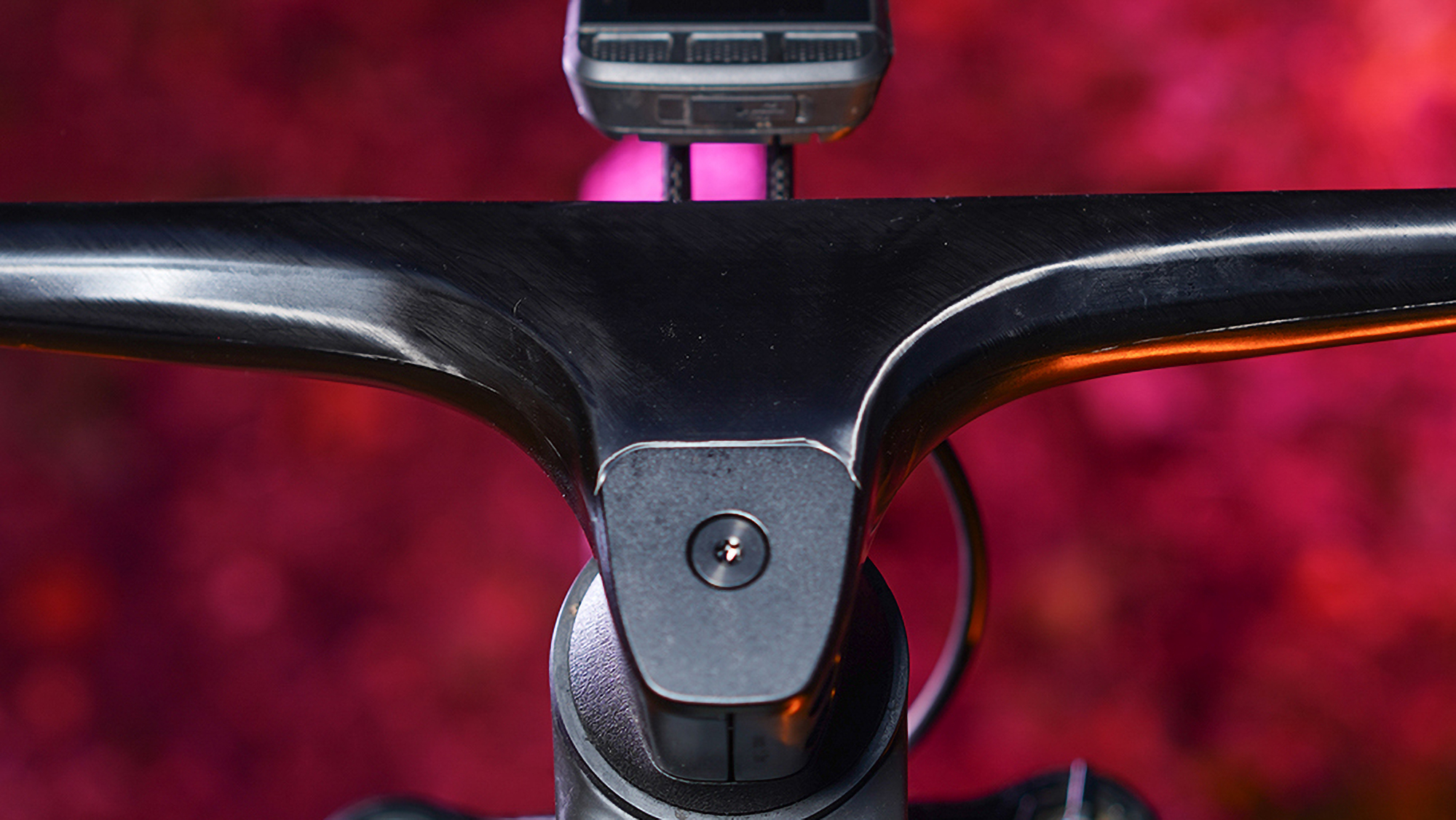 Bike-Ahead-Composites bringt neue Carbon-Vorbau-Lenker-Einheit raus Bike-Ahead-Composites bringt neue Carbon-Vorbau-Lenker-Einheit raus