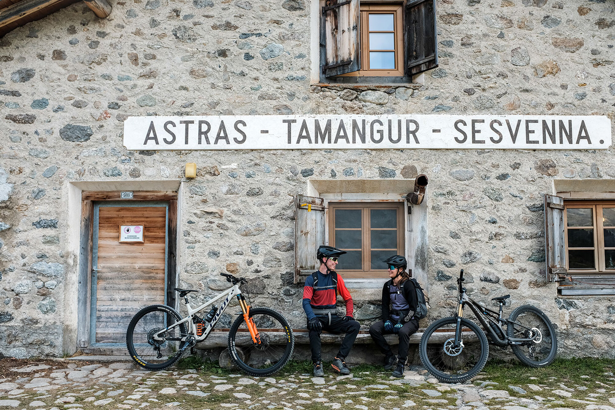 BORN-Wegweiser-Unterengadin-c-Franz-Thomas-Balmer-4