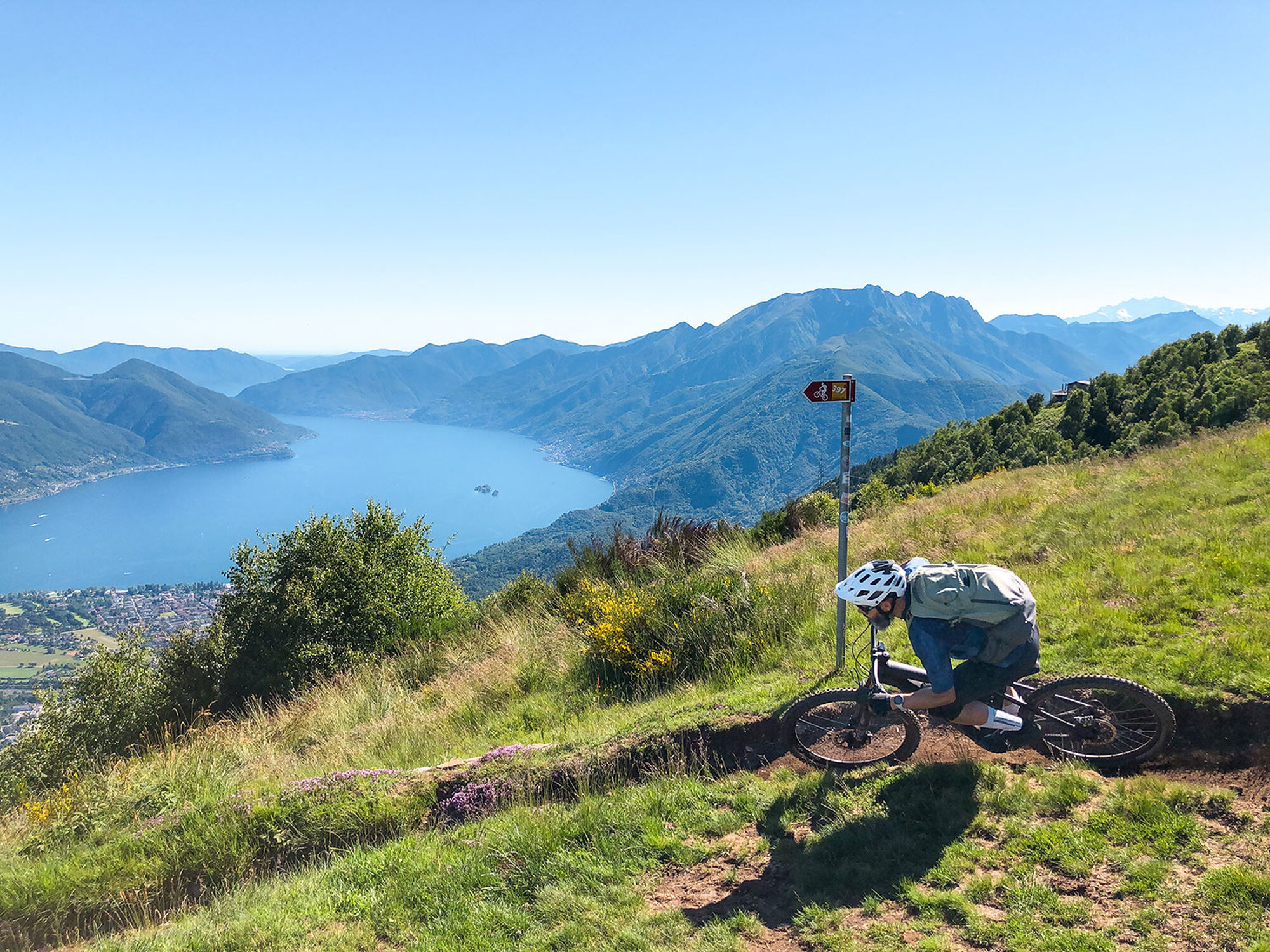 BORN-City-Ride-Ascona-Locarno-c-Juerg-Buschor