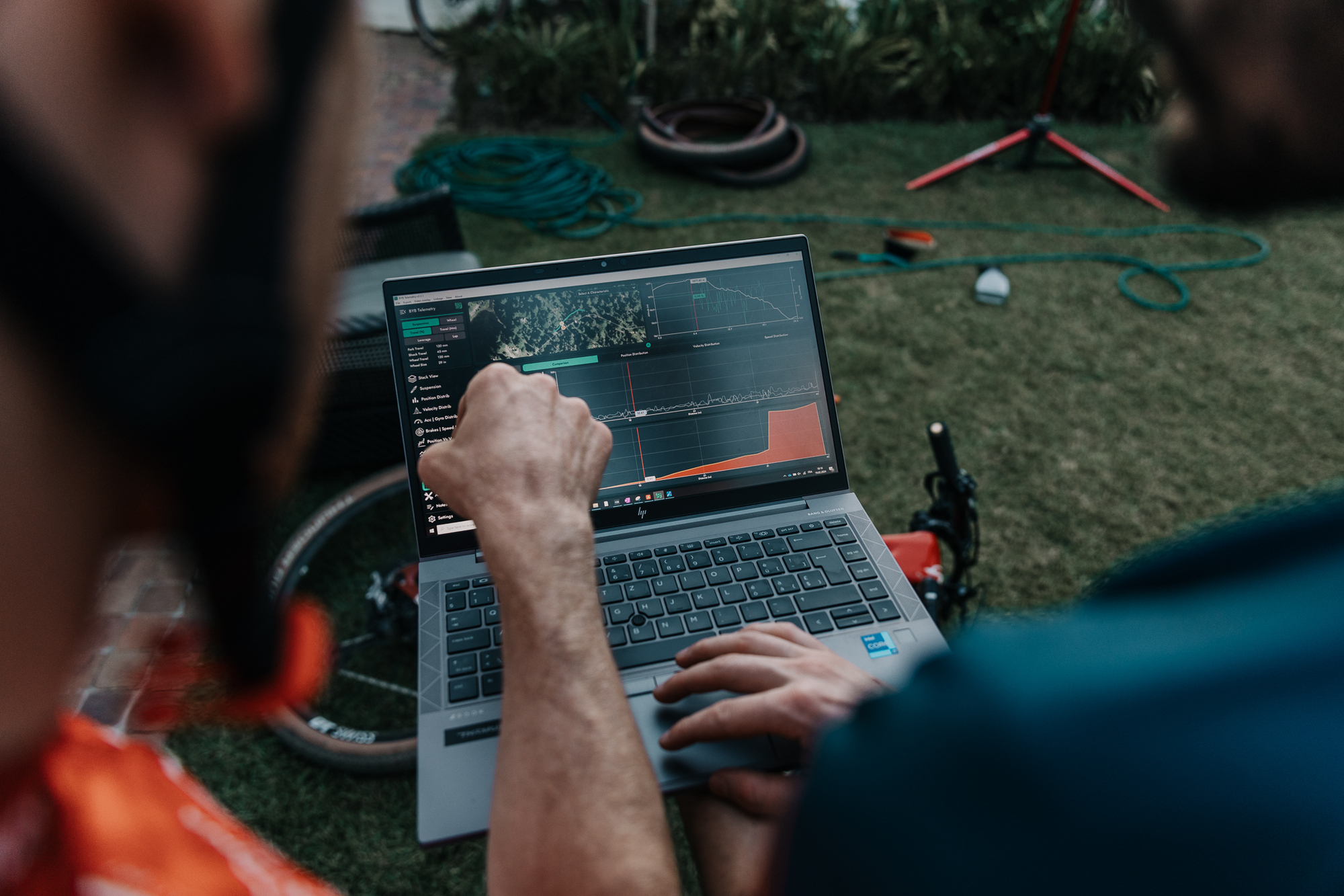RACE BACK HOME – Episode 3: Die Hightech-Maschinen hinter dem Rennen RACE BACK HOME – Episode 3: Die Hightech-Maschinen hinter dem Rennen