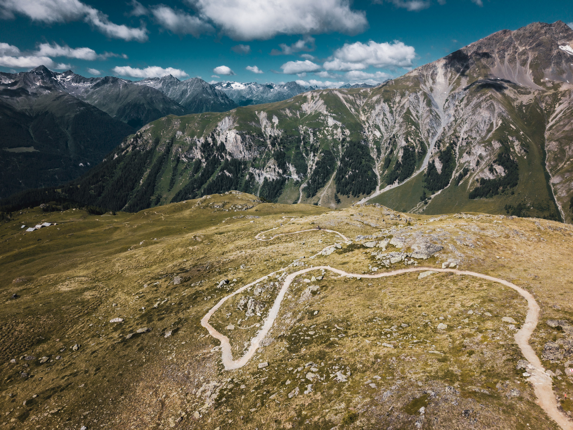 Aventyr Enduro Race: Neues Multiday-Event in der Schweiz