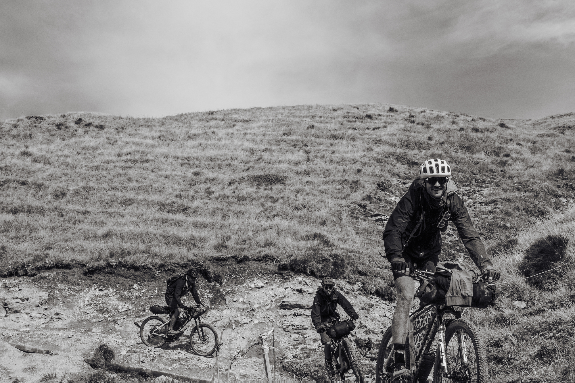 SNEAK PEAKS 2026: Unsupported durch die Dolomiten