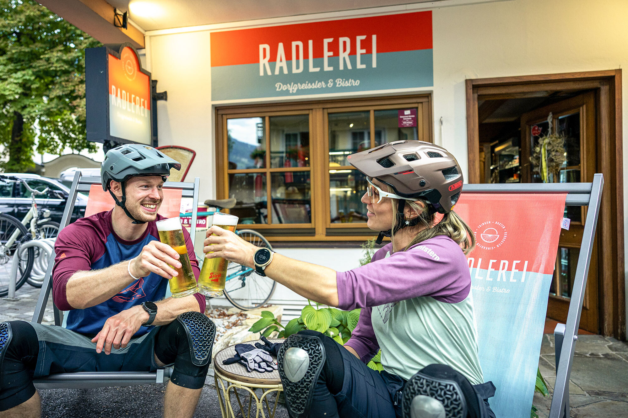 Mountainbiken in den Kärntner Nockbergen: Trails, Touren und kulinarische Highlights