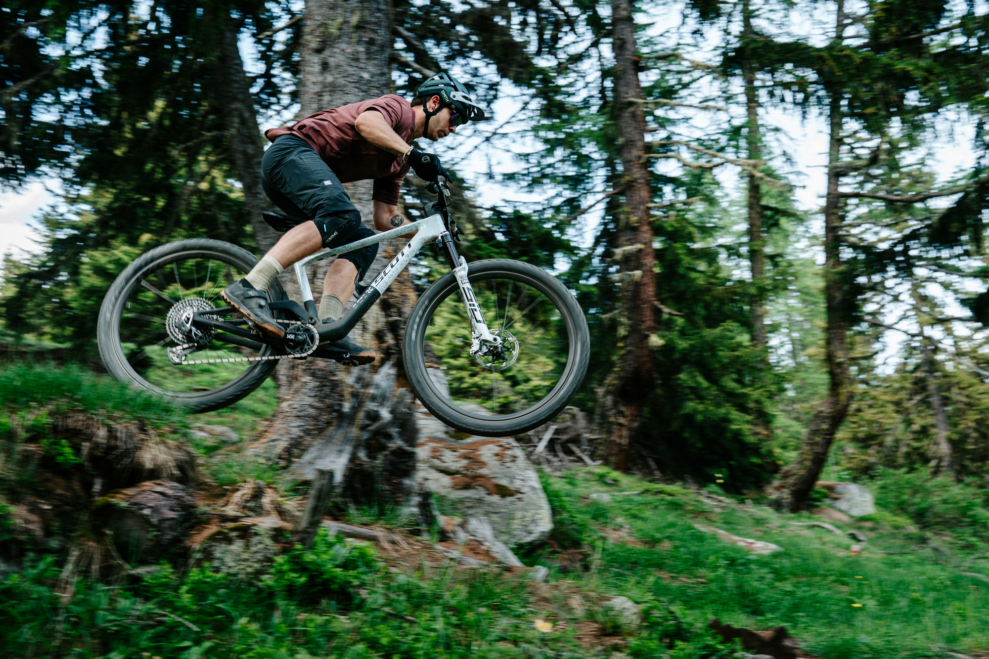 Scott Spark RC 2027 im Test: Mehr Reserven für moderne XC-Strecken