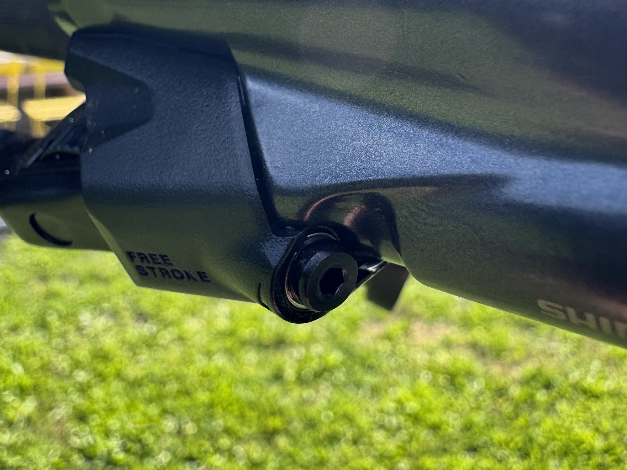 Shimano BR-M8220 im Test – Hat Shimano die perfekte Trail- und Endurobremse gebaut?