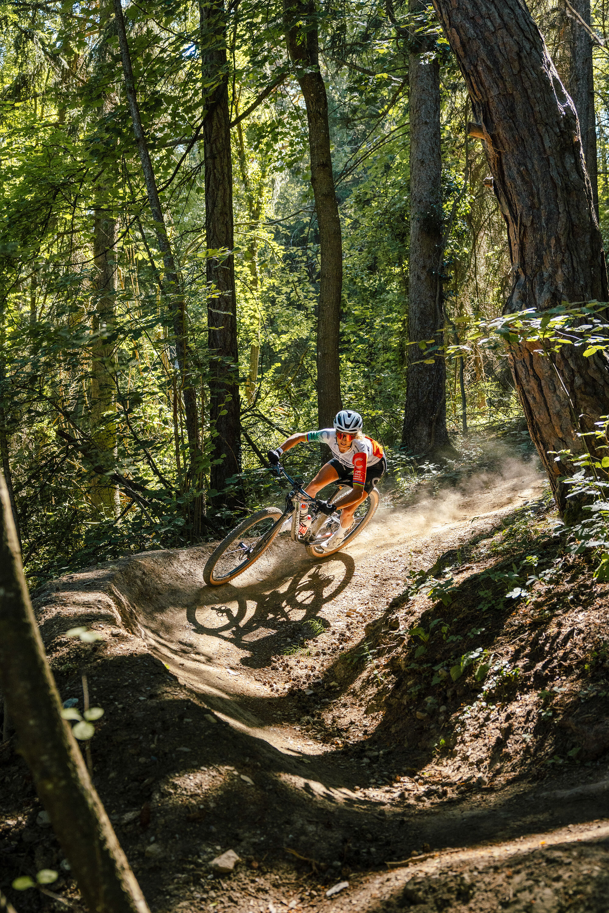 Crans-Montana: Flow, Gravel und alpine Enduro-Abenteuer